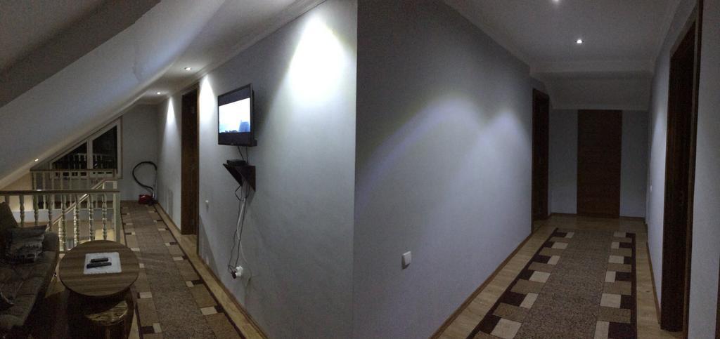 Mari Guest House Telavi Ngoại thất bức ảnh