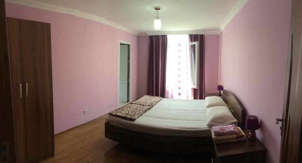 Mari Guest House Telavi Ngoại thất bức ảnh