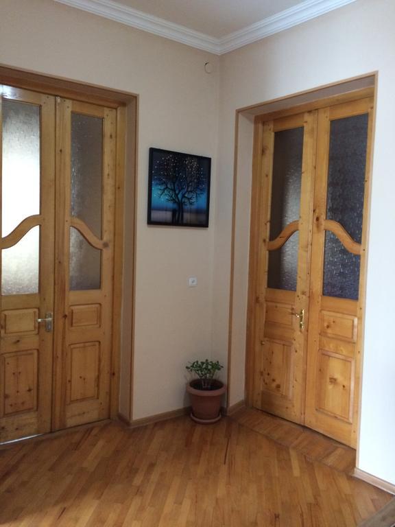 Mari Guest House Telavi Ngoại thất bức ảnh