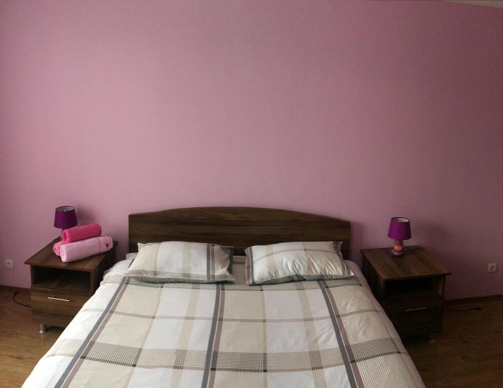 Mari Guest House Telavi Ngoại thất bức ảnh