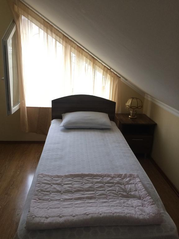 Mari Guest House Telavi Ngoại thất bức ảnh