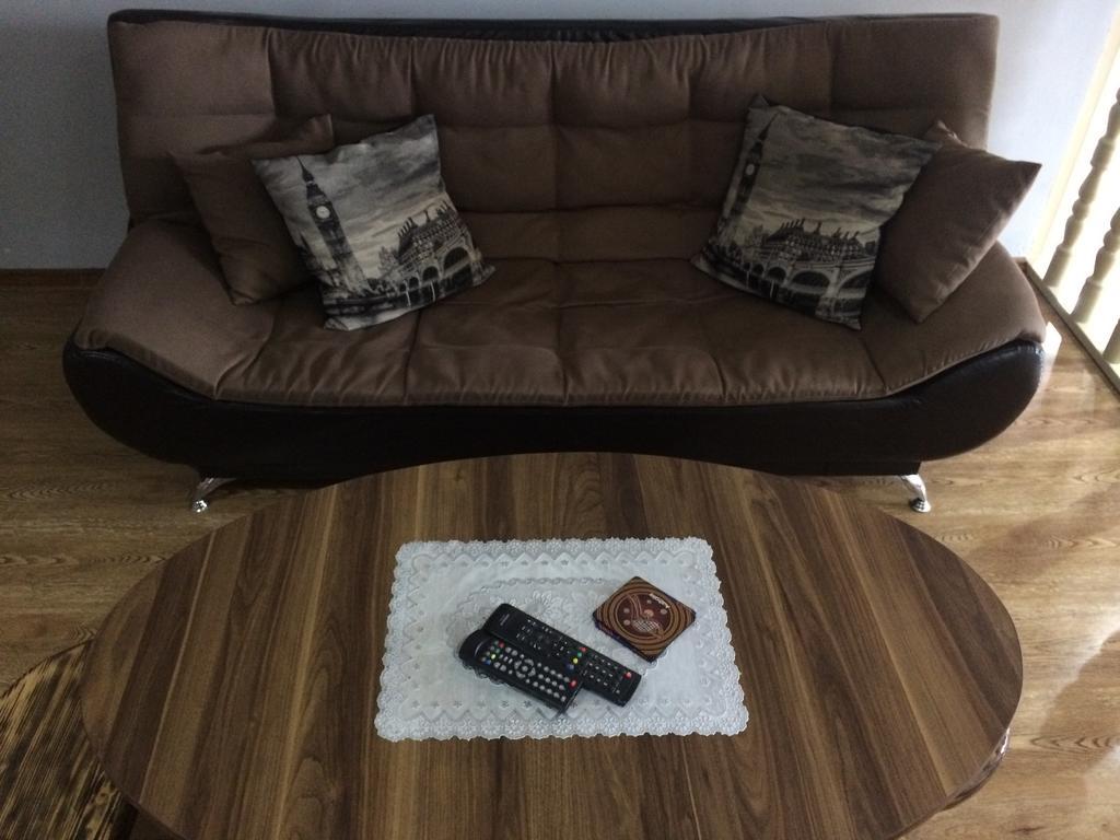 Mari Guest House Telavi Ngoại thất bức ảnh