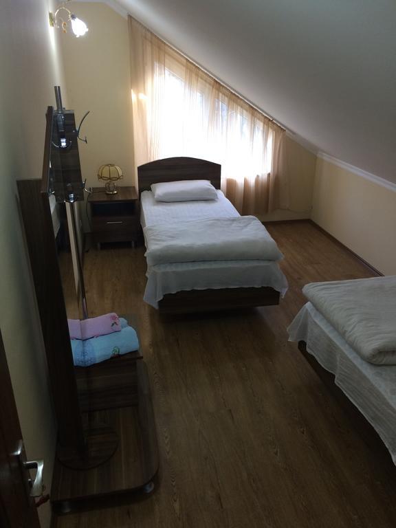 Mari Guest House Telavi Ngoại thất bức ảnh